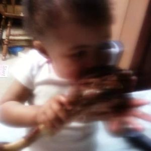 Meet your Posher, Guylyndia